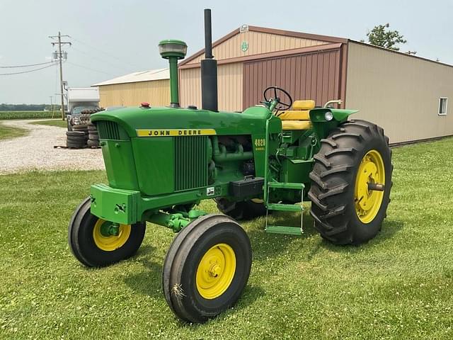 Image of John Deere 4020 equipment image 2