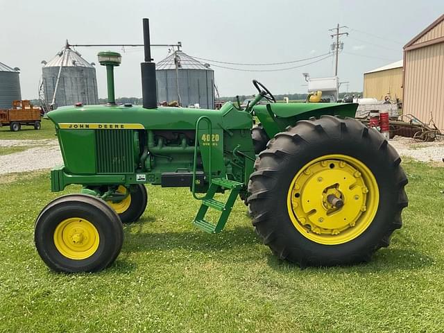 Image of John Deere 4020 equipment image 3