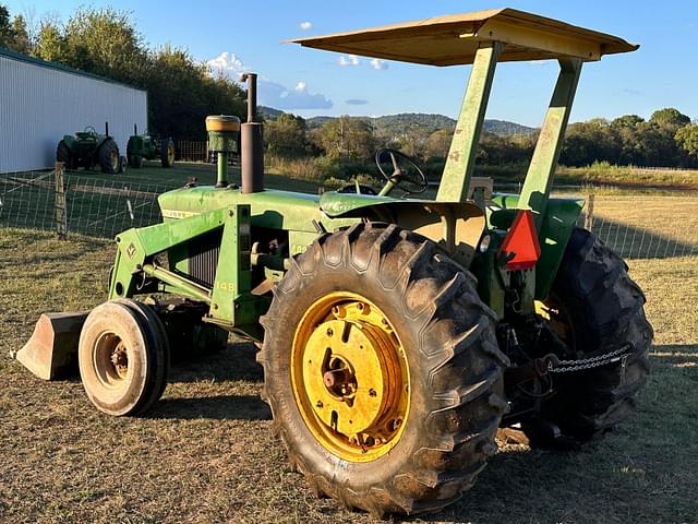 Image of John Deere 4020 equipment image 4