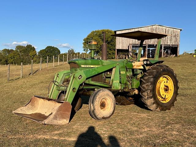 Image of John Deere 4020 equipment image 2