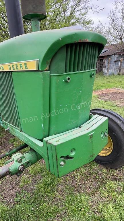Image of John Deere 4020 equipment image 4
