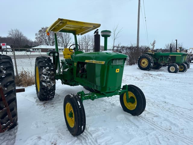 Image of John Deere 4020 equipment image 1