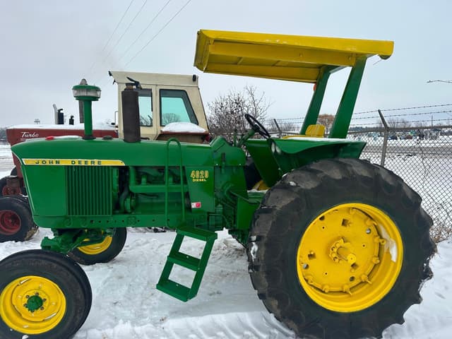 Image of John Deere 4020 equipment image 2