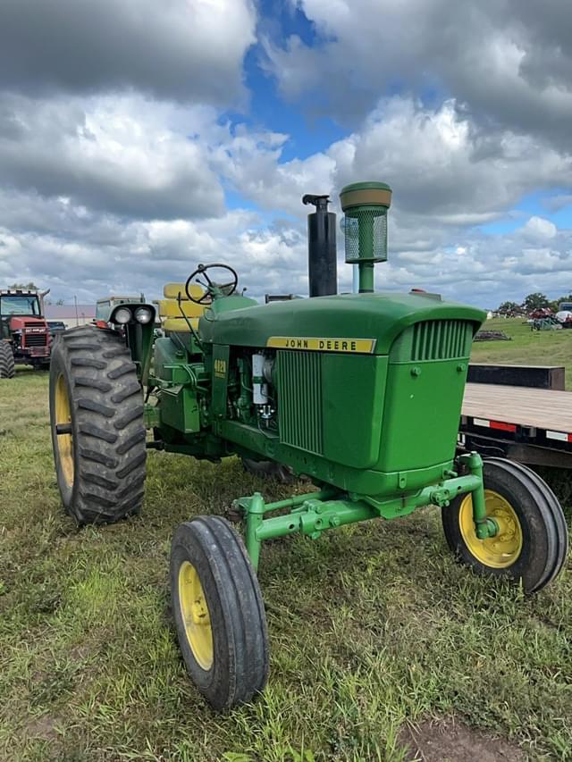 Image of John Deere 4020 equipment image 1