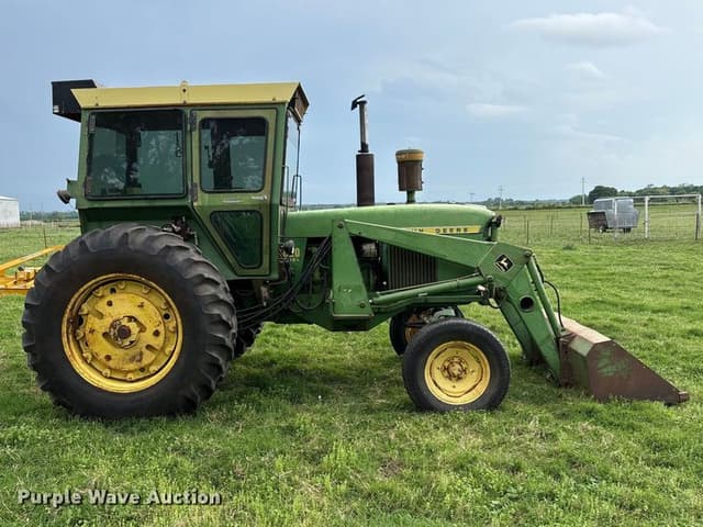 Image of John Deere 4020 equipment image 3