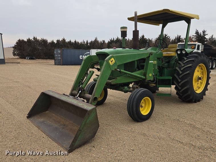 Image of John Deere 4020 Primary image