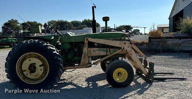 Image of John Deere 4020 equipment image 3