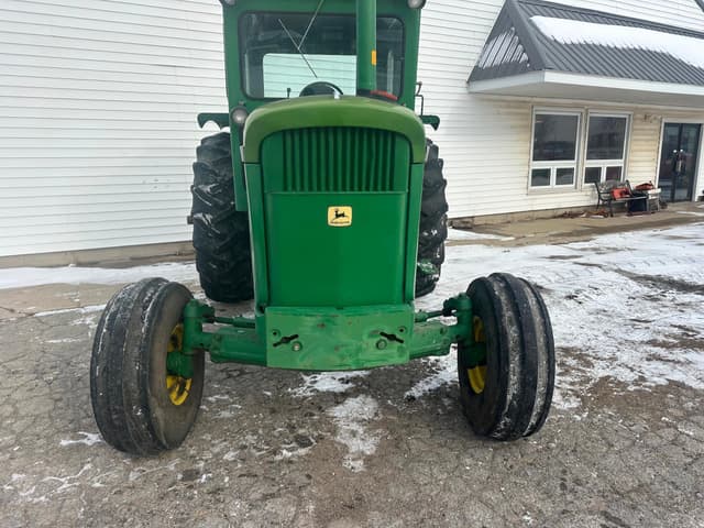Image of John Deere 5020 equipment image 3