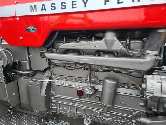 Image of Massey Ferguson 1100 equipment image 4