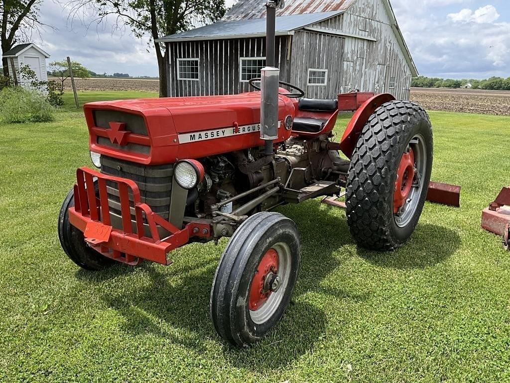 Image of Massey Ferguson 135 Image 0