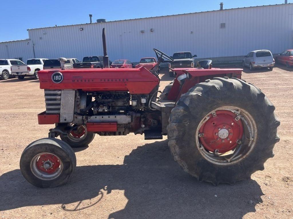 Image of Massey Ferguson 180 Image 1