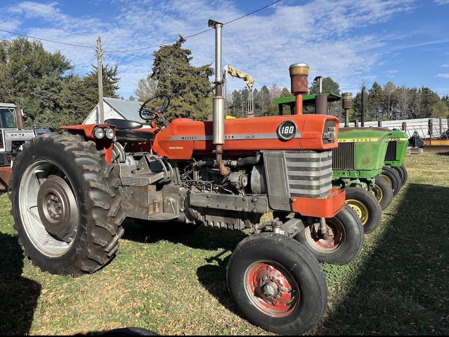 1968 Massey Ferguson 180 Equipment Image0