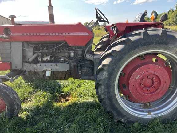 1968 Massey Ferguson 180 Equipment Image0