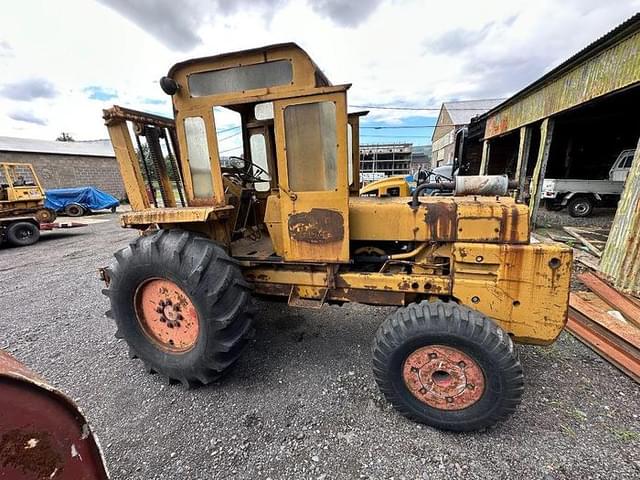 Image of Massey Ferguson MF2500 equipment image 3