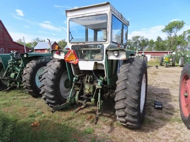 Image of Oliver 1850 equipment image 3