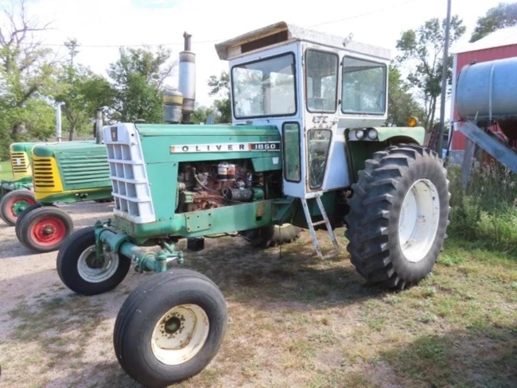 Main image Oliver 1850