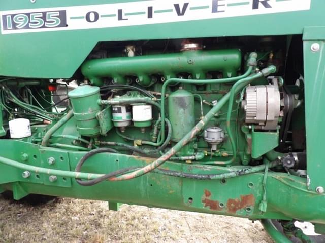 Image of Oliver 1950 equipment image 2