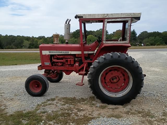 Image of International Harvester 1256 equipment image 3