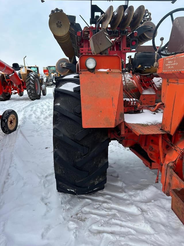 Image of Allis Chalmers D21 equipment image 2