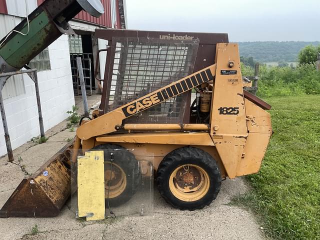 Image of Case 1825 equipment image 4