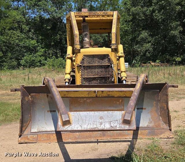 Image of Caterpillar D6C equipment image 1