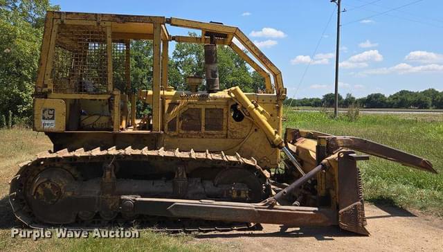 Image of Caterpillar D6C equipment image 3