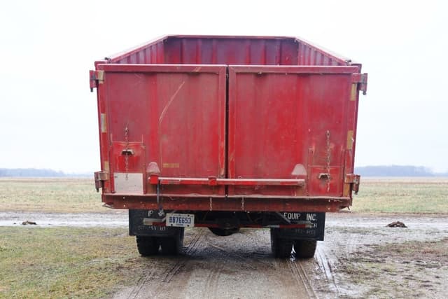 Image of Chevrolet C50 equipment image 4