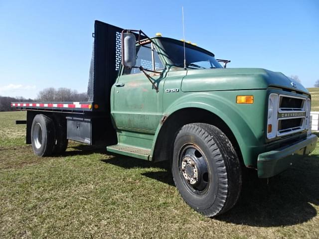 Image of Chevrolet C50 equipment image 1