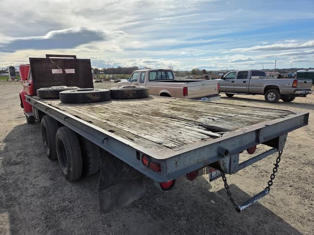 Image of Chevrolet C50 equipment image 3