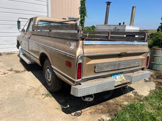 Image of Chevrolet C20 equipment image 3