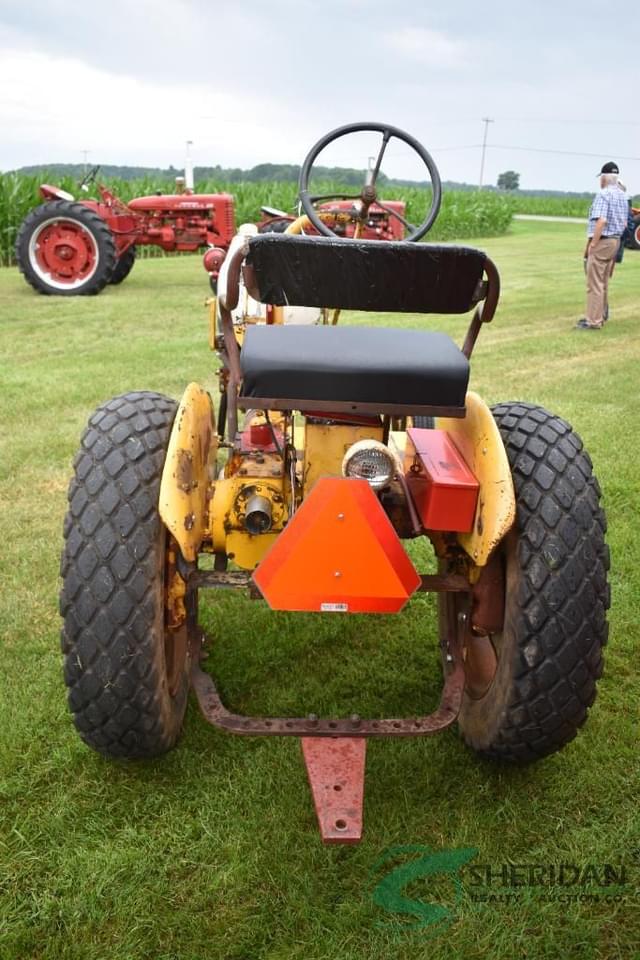 Image of Farmall Cub equipment image 3