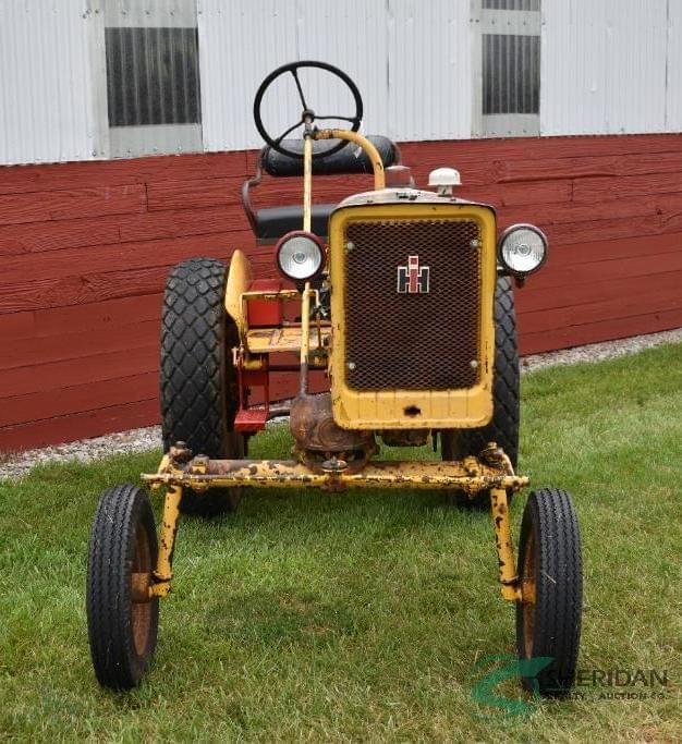 Image of Farmall Cub equipment image 1