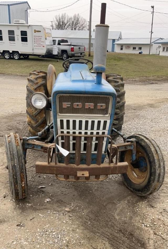 Image of Ford 3000 equipment image 2