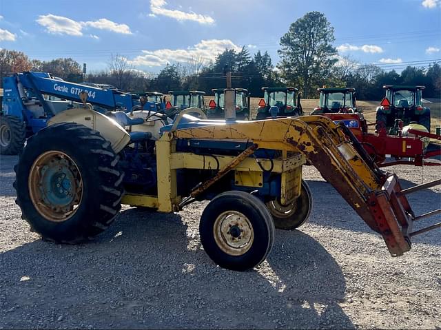 Image of Ford 4000 equipment image 1