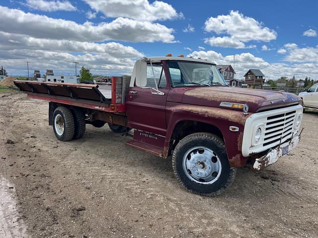 Image of Ford F-600 equipment image 1