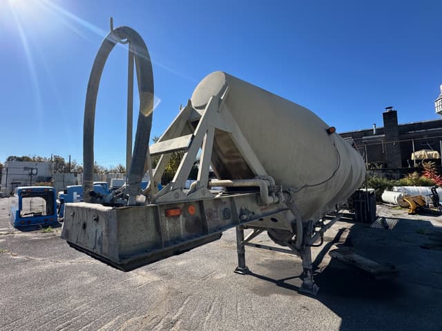 Image of Fruehauf Undetermined equipment image 2