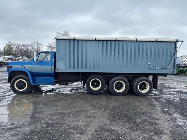 Image of GMC 7000 equipment image 3