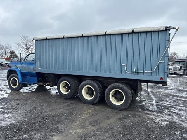 Image of GMC 7000 equipment image 4