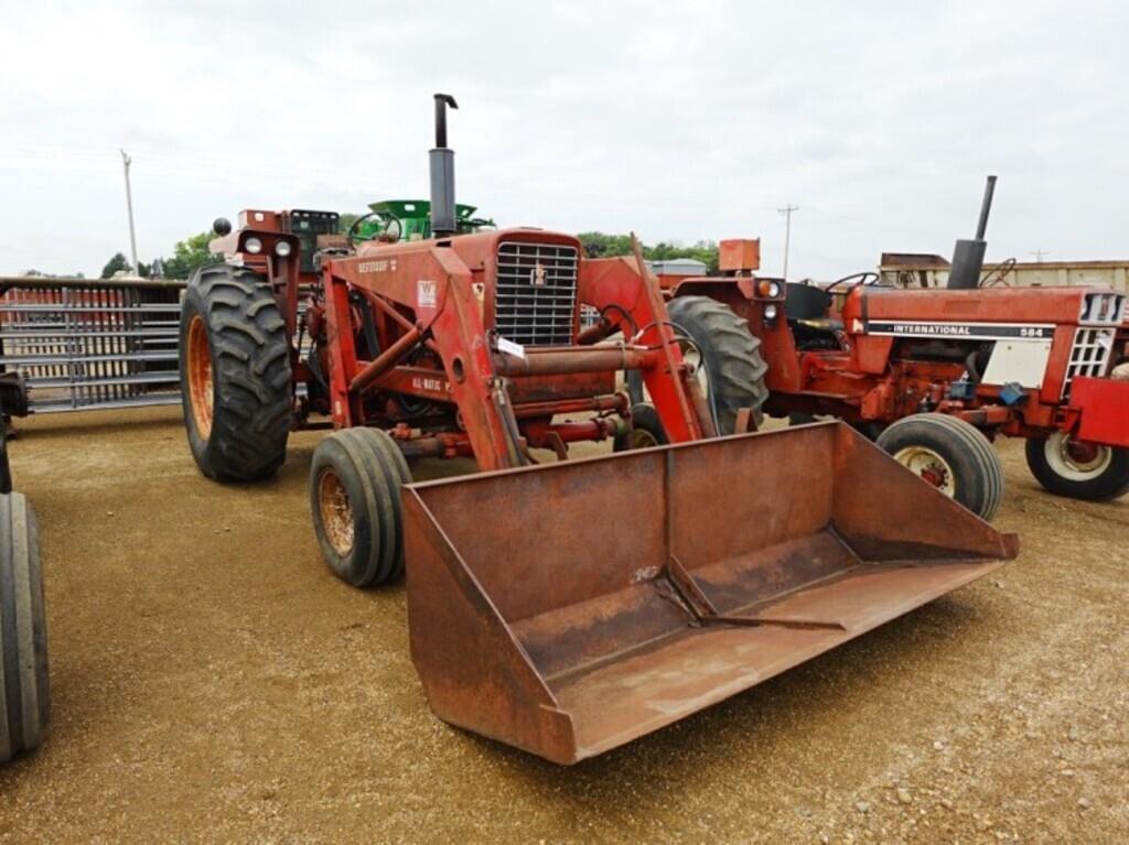 Image of International Harvester 656 Primary image