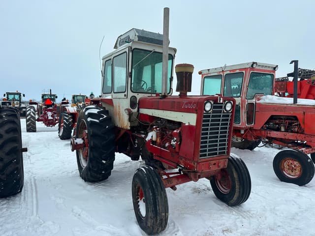 Image of International Harvester 1256 equipment image 2