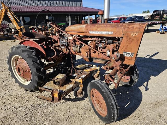 Image of International Harvester 140 equipment image 1