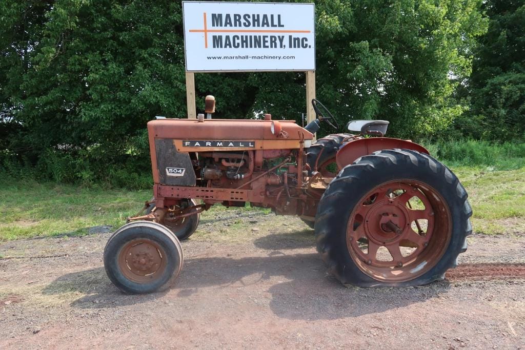 Main image International Harvester 504