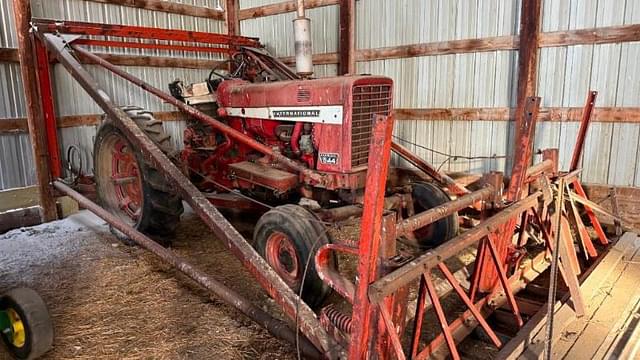Image of International Harvester 544 equipment image 1