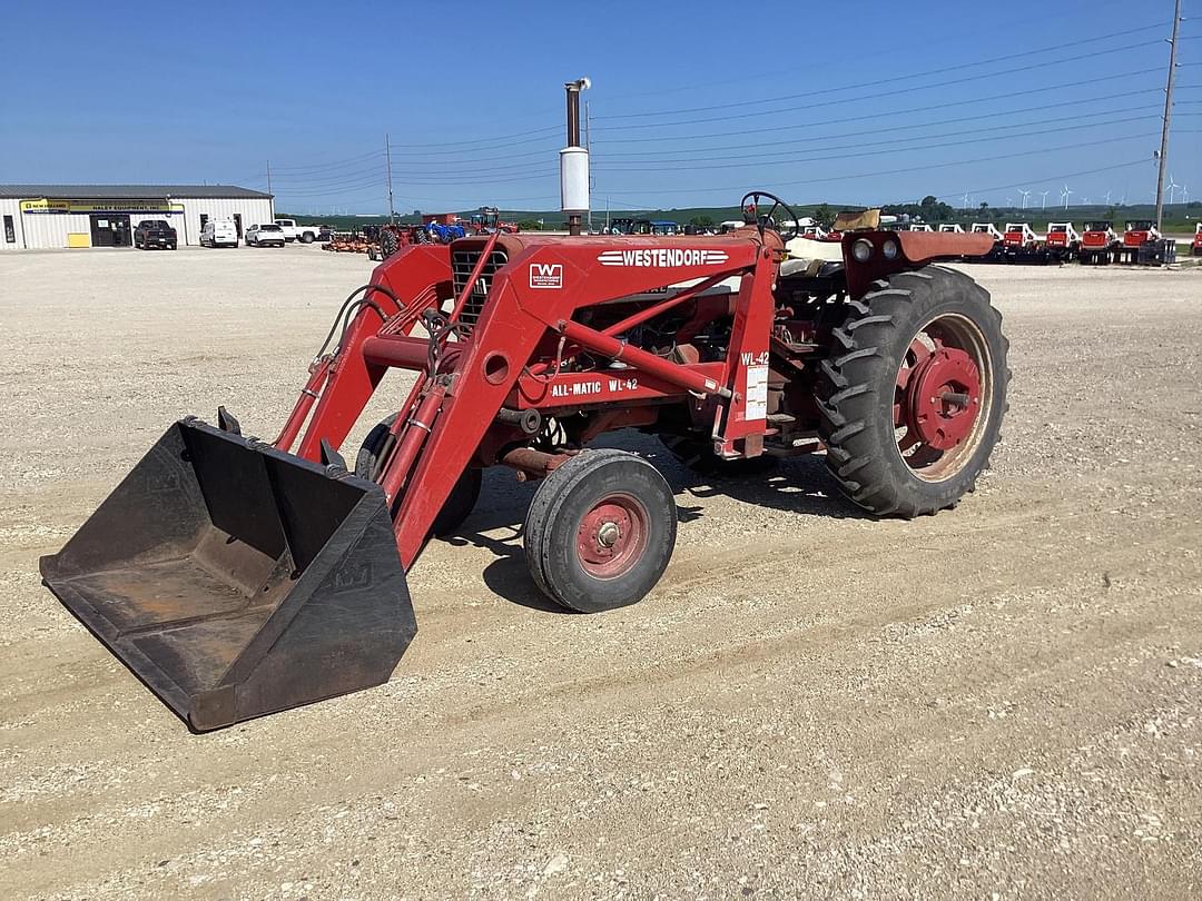 Image of International Harvester 656 Primary image
