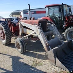 1969 International Harvester 656 Equipment Image0