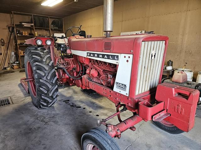 Image of International Harvester 656D equipment image 1