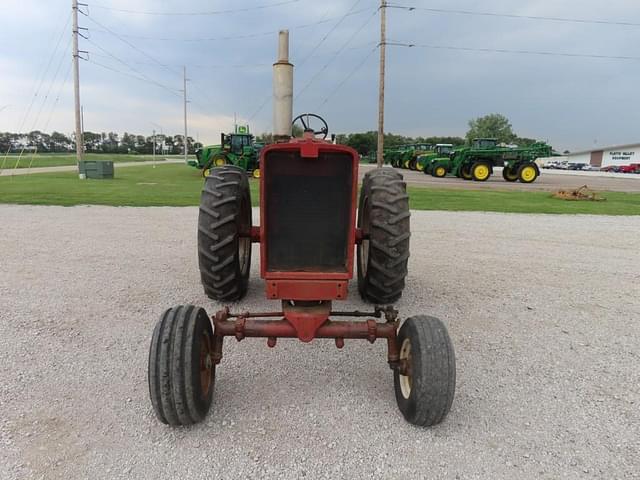 Image of International Harvester 856 equipment image 2