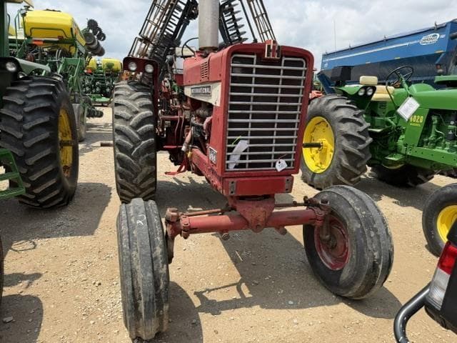 Image of International Harvester 856 equipment image 2
