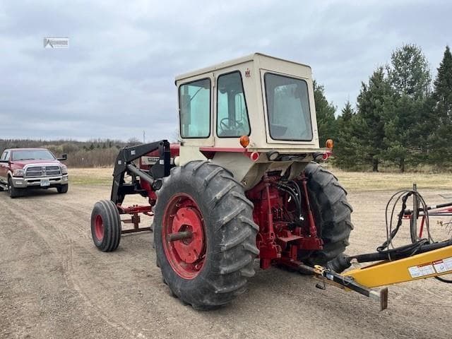 Image of International Harvester 856 equipment image 3