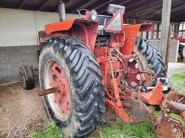 Image of International Harvester 856 equipment image 3